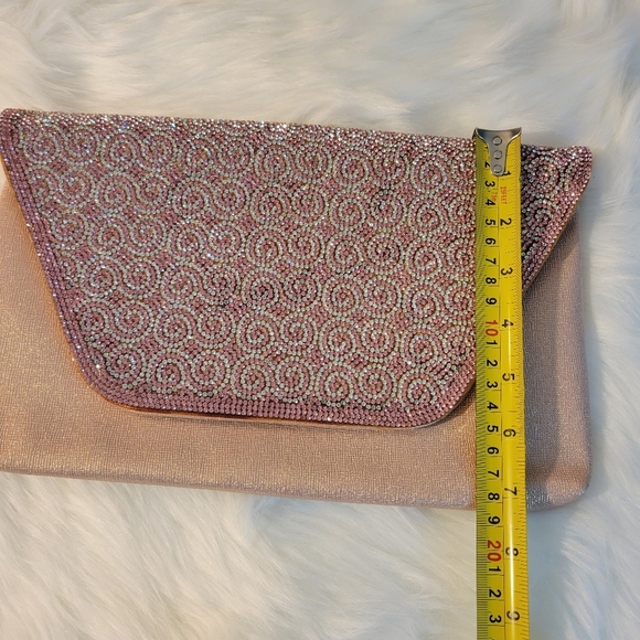 Elegant Pink Beaded Clutch - Picture 6 of 6